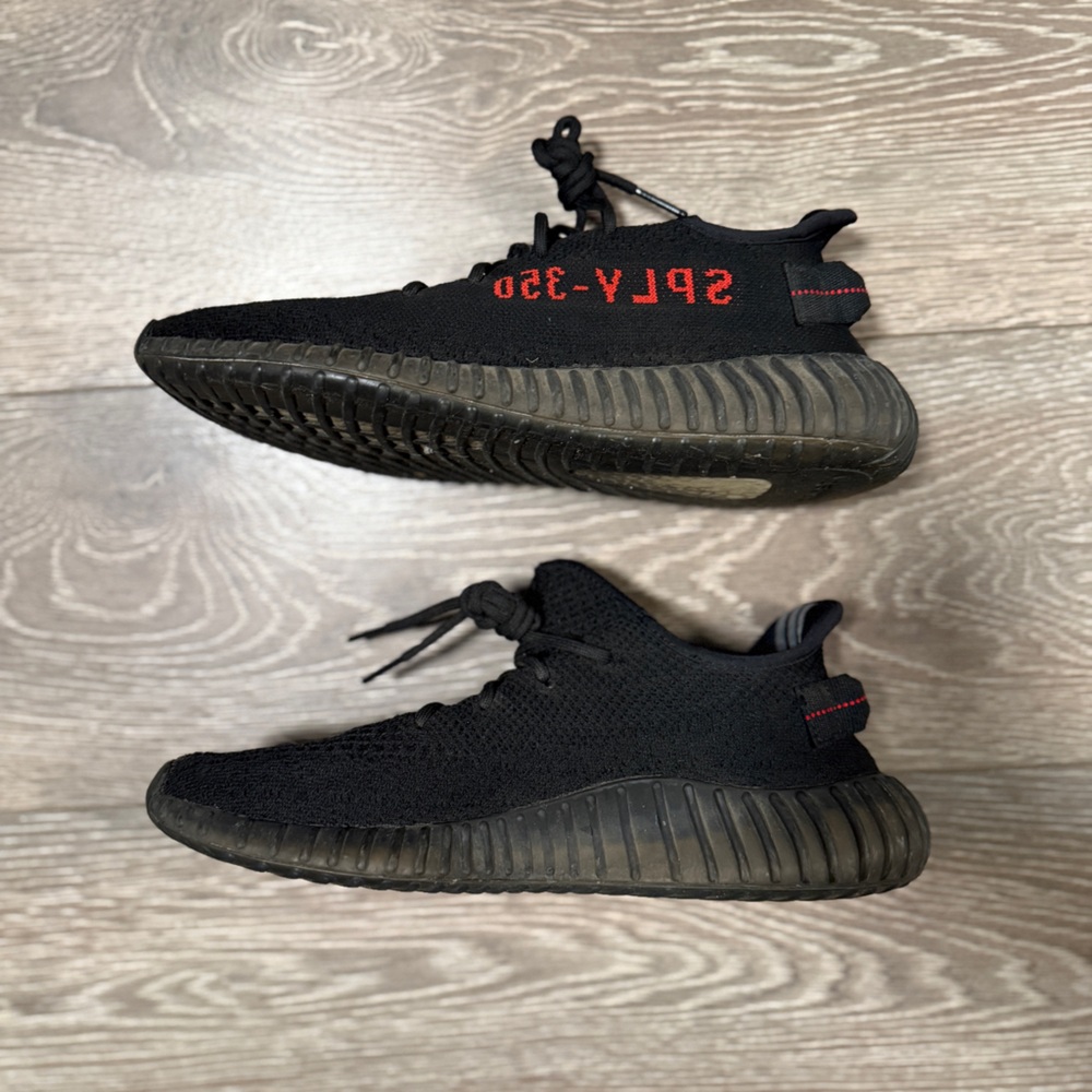 Yeezy Boost 350 v2 “Bred” sneakers